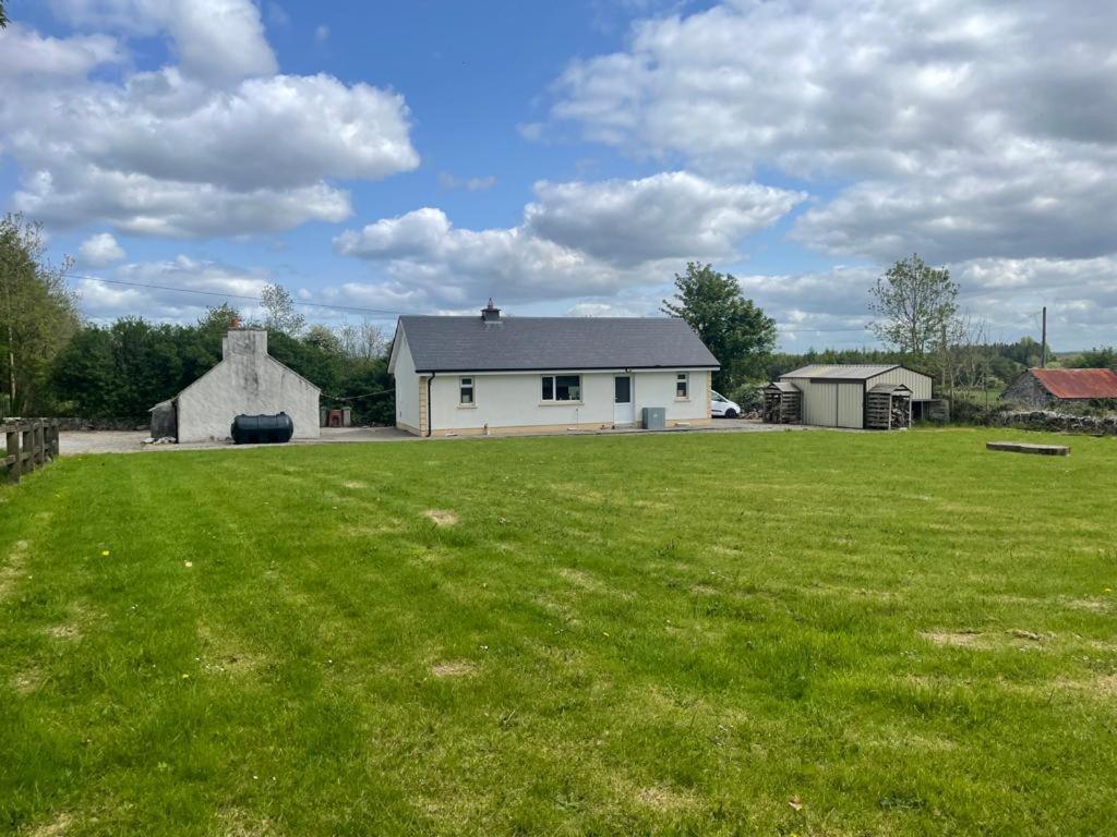 Villa Higgins House Ballyhaunis Exterior foto