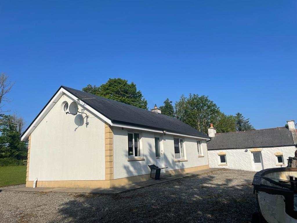 Villa Higgins House Ballyhaunis Exterior foto